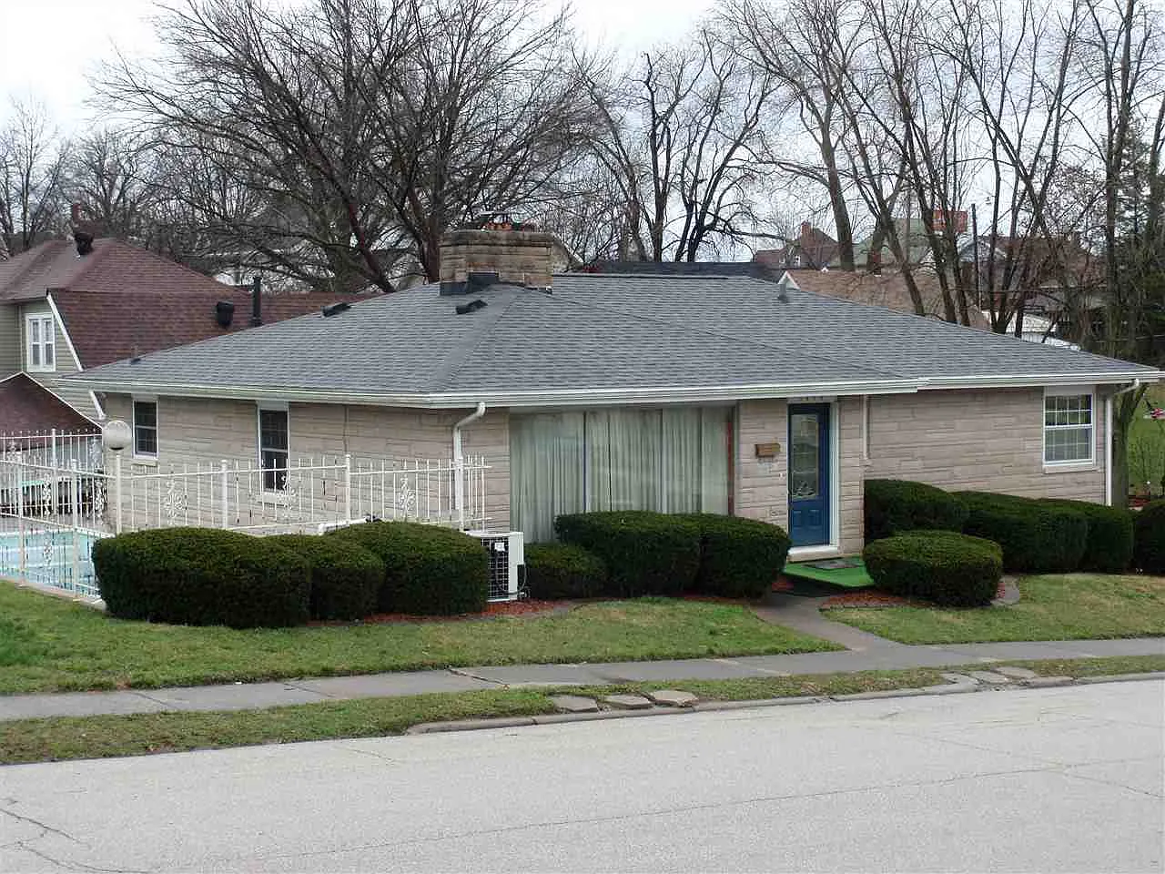 1424 Q St photo 1