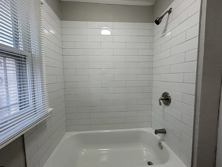 111 N Denver Ave #A — Photo 12