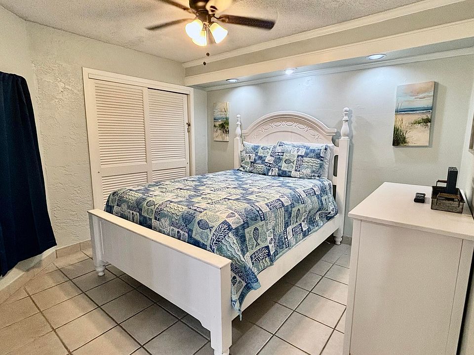 8727 Thomas Dr Unit D5, Panama City Beach, FL 32408 | Zillow
