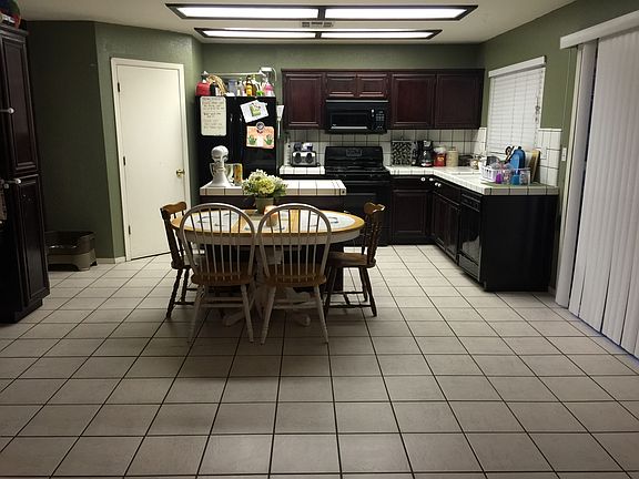 3rd image of 1031 Cypress Hill Ln