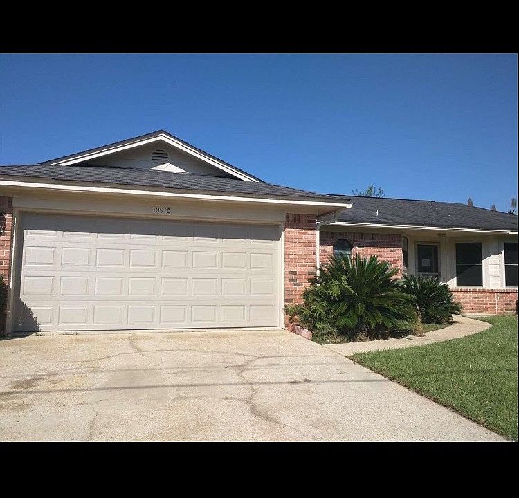 1st image of 10910 Tara Dawn Cir