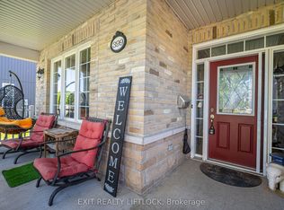 399 Lakeshore Rd, Pt Hope, ON L1A0A4