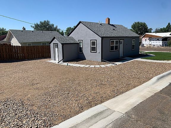 2nd image of 238 2nd St N