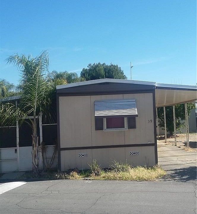 1st image of 220 S Elk St Space 39