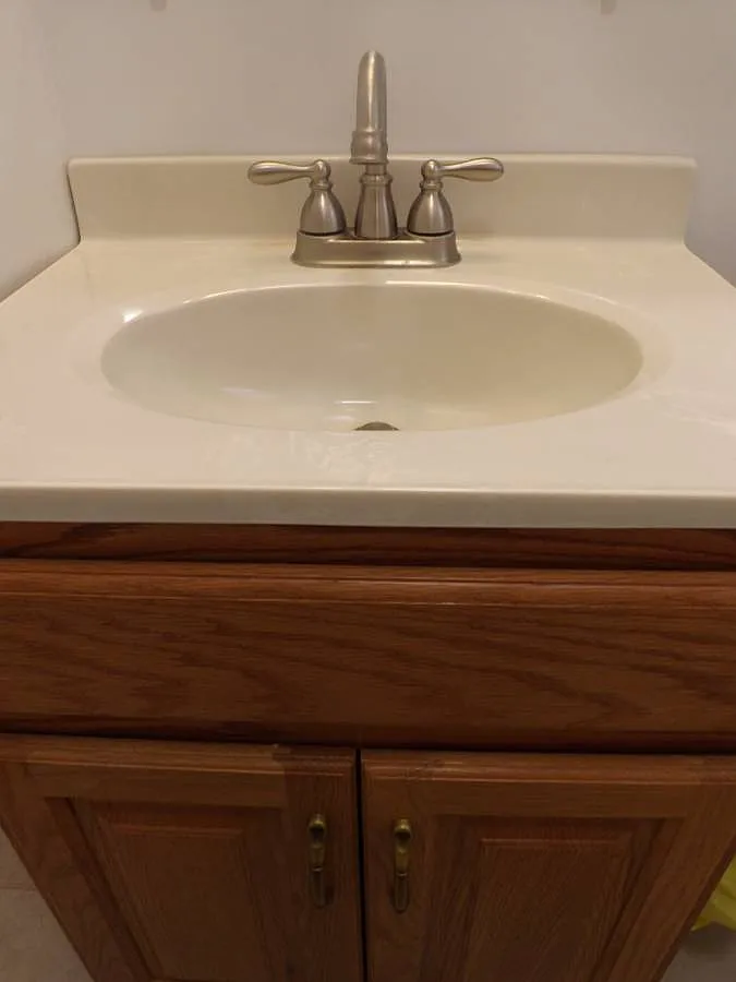 5 bed, 1200 sqft, $2,250 — Photo 3