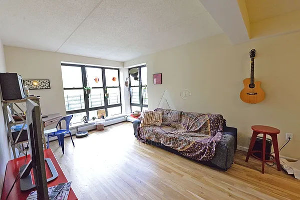 Rented by Peter Ashe | media 5