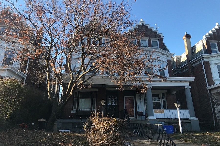 1st image of 521 E Washington Ln