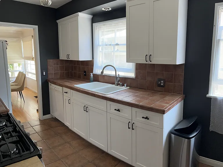 1325 N Central Ave — Photo 8