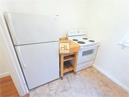 Rented by Highline Residential | media 8