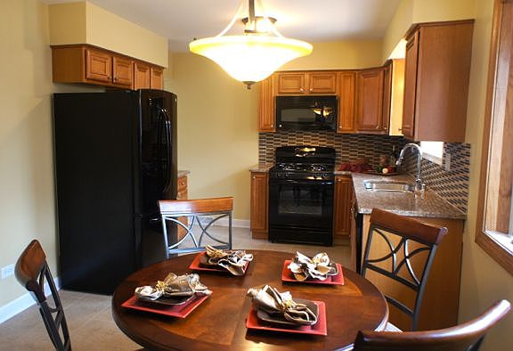 5th image of 13840 Sandra Ln