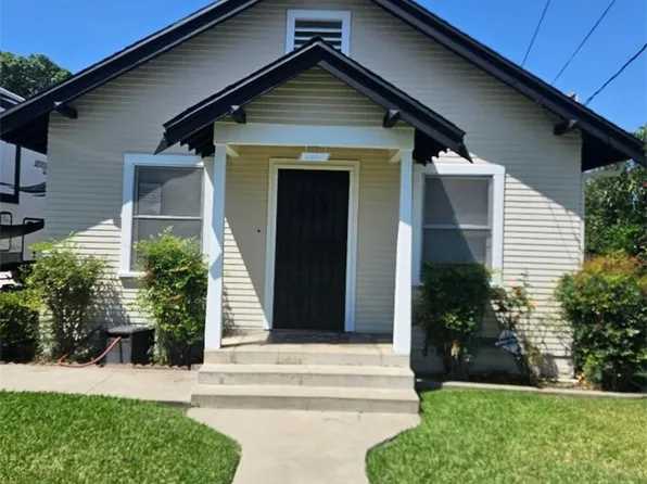 3928 McKenzie St, Riverside, CA 92503
