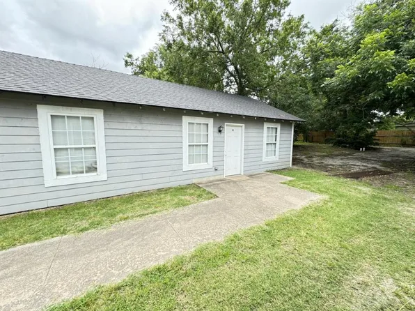 529 W 14th St #B, Ada, OK 74820