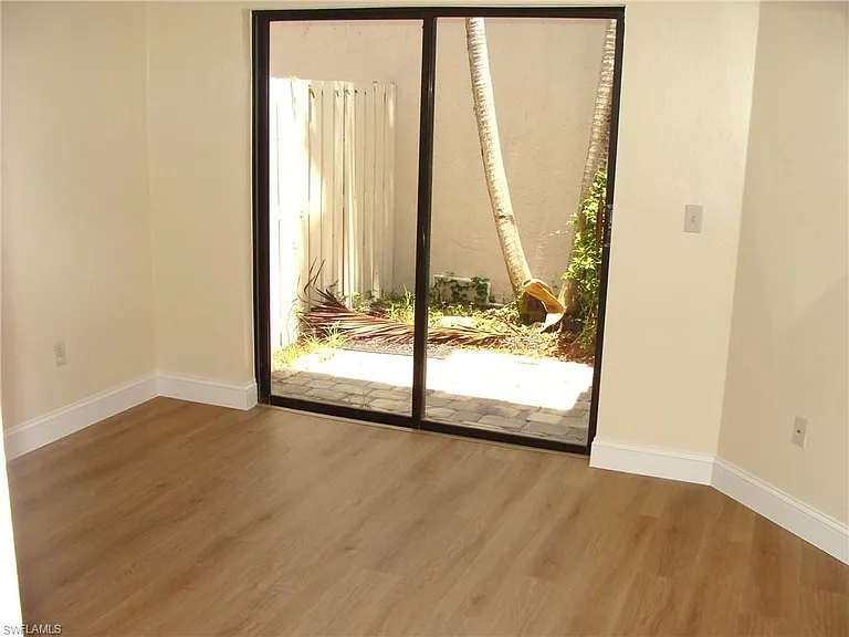 857 Reef Point Cir — Photo 18