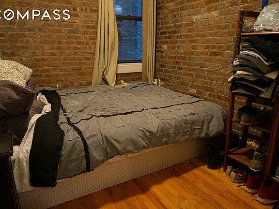 5th image of 258 W 15th St APT Bre