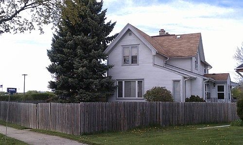 1st image of 9842 W Lisbon Ave