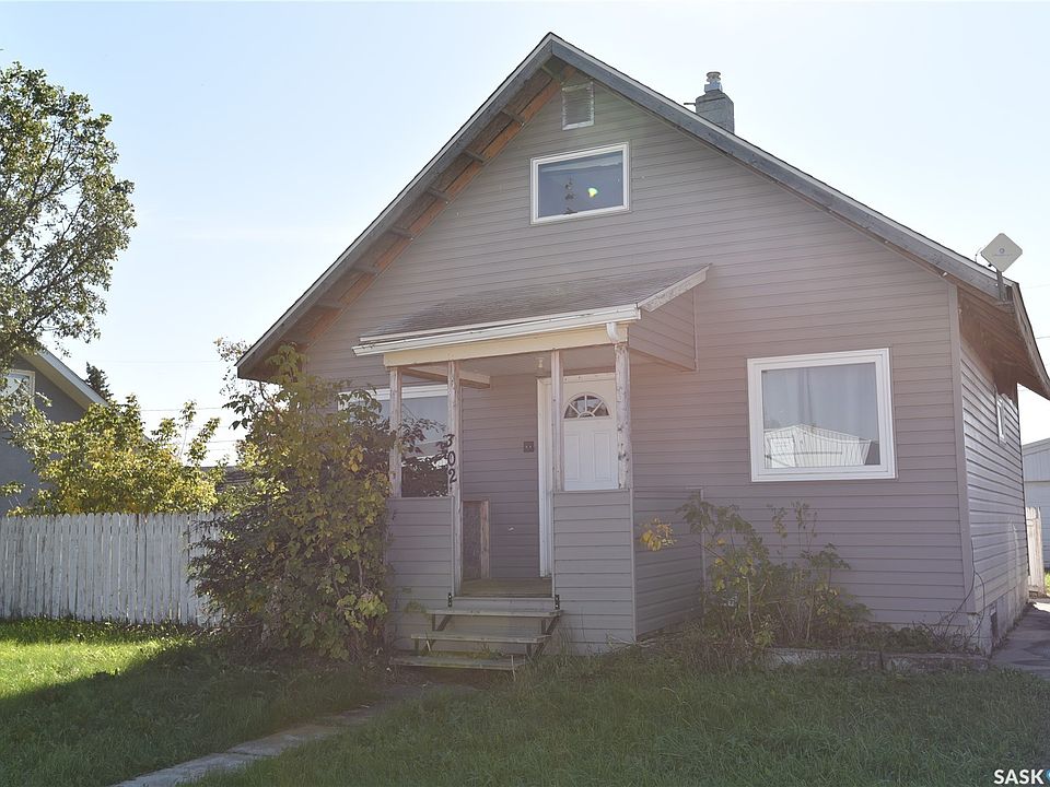 1st image of 302 Centre Street