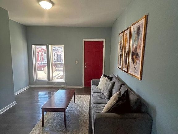 3rd image of 337 S Mount St