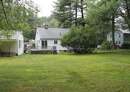 30 Dunster Rd — Photo 2