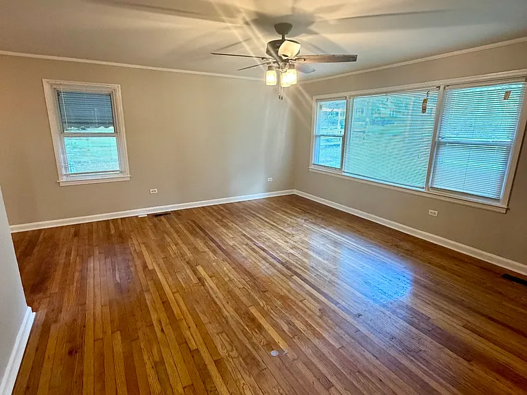 1301 Smoak Ave — Photo 9