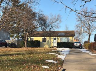 1N710 Newton Ave, Glen Ellyn, IL 60137