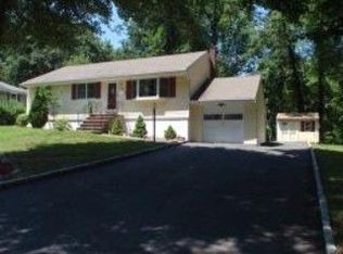 75 Reservoir Ave, Butler, NJ 07405