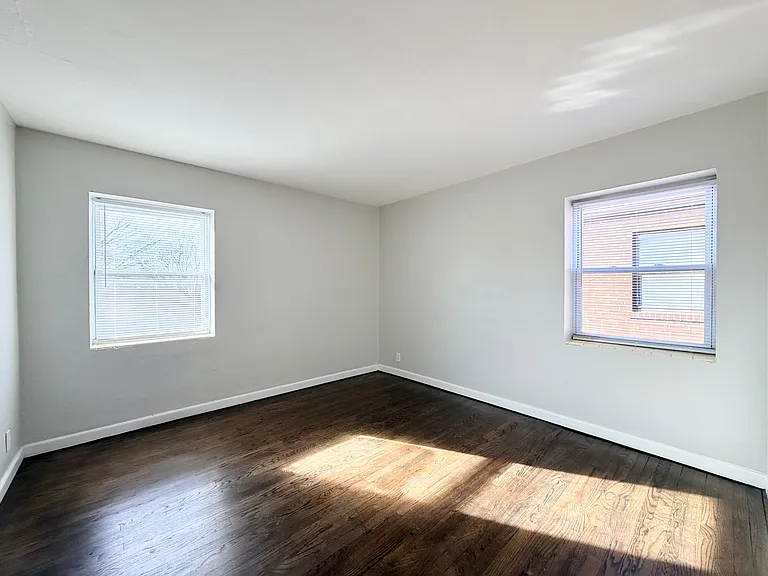 5514 Chippewa St #2W — Photo 6