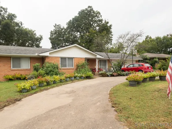 4507 E Frank Phillips Blvd, Bartlesville, OK 74006