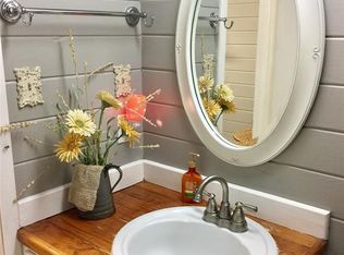 11838 County Line Rd, Willis, TX 77378