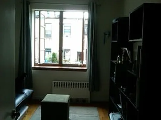 Rented by Douglas Elliman | media 32