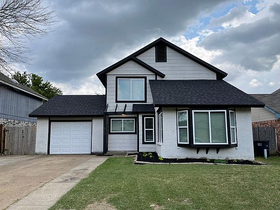 2nd image of 4628 Bracken Dr
