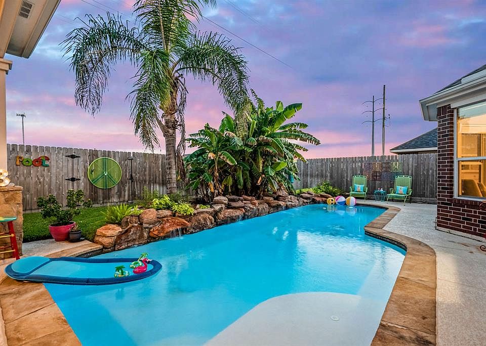1st image of 9923 Brandywood Cir
