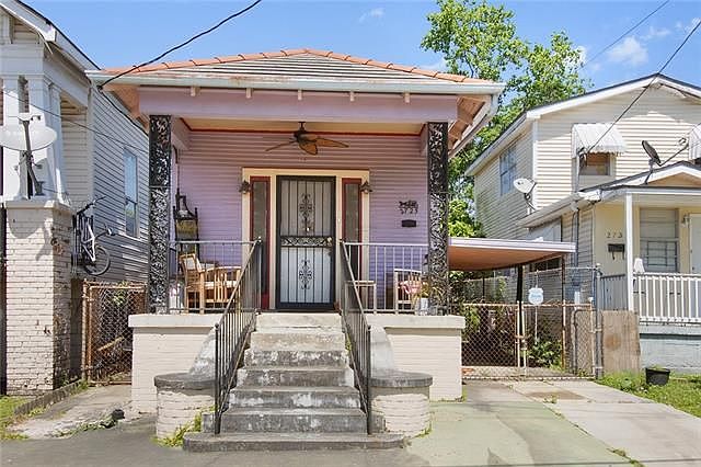 1st image of 2725 Palmyra St