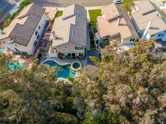 4th image of 3199 Oakridge Dr