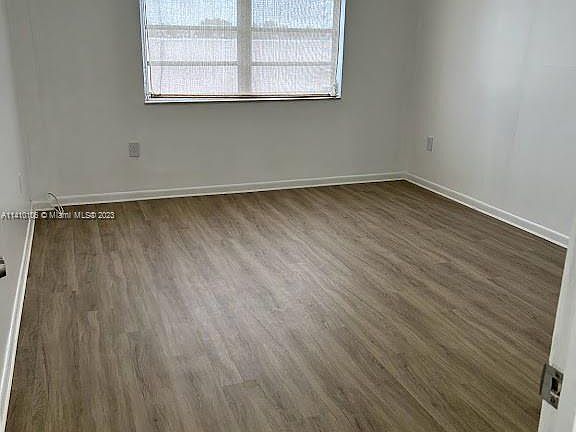 3rd image of 13390 NE 7th Ave APT 401