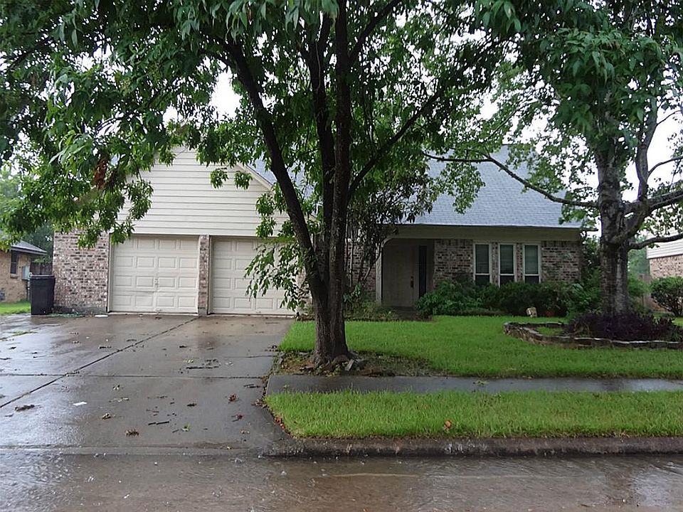 1st image of 4007 Sandlehurst Dr