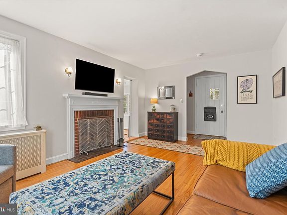 5th image of 4001 Franconia Rd