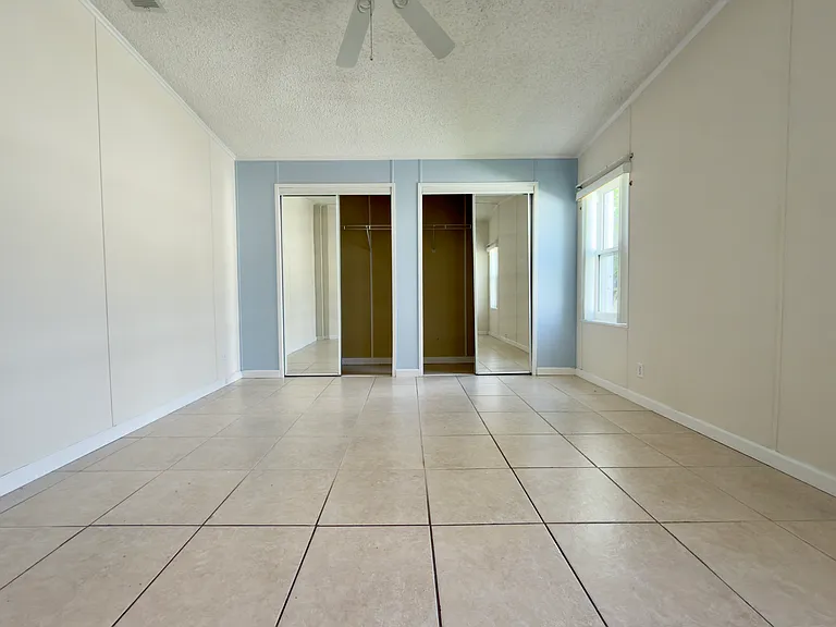 827 Sun Glow St — Photo 15