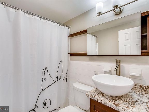 5th image of 6621 Wakefield Dr APT 615