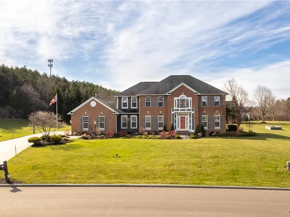 6198 Rossiter Rd, Jamesville, NY 13078