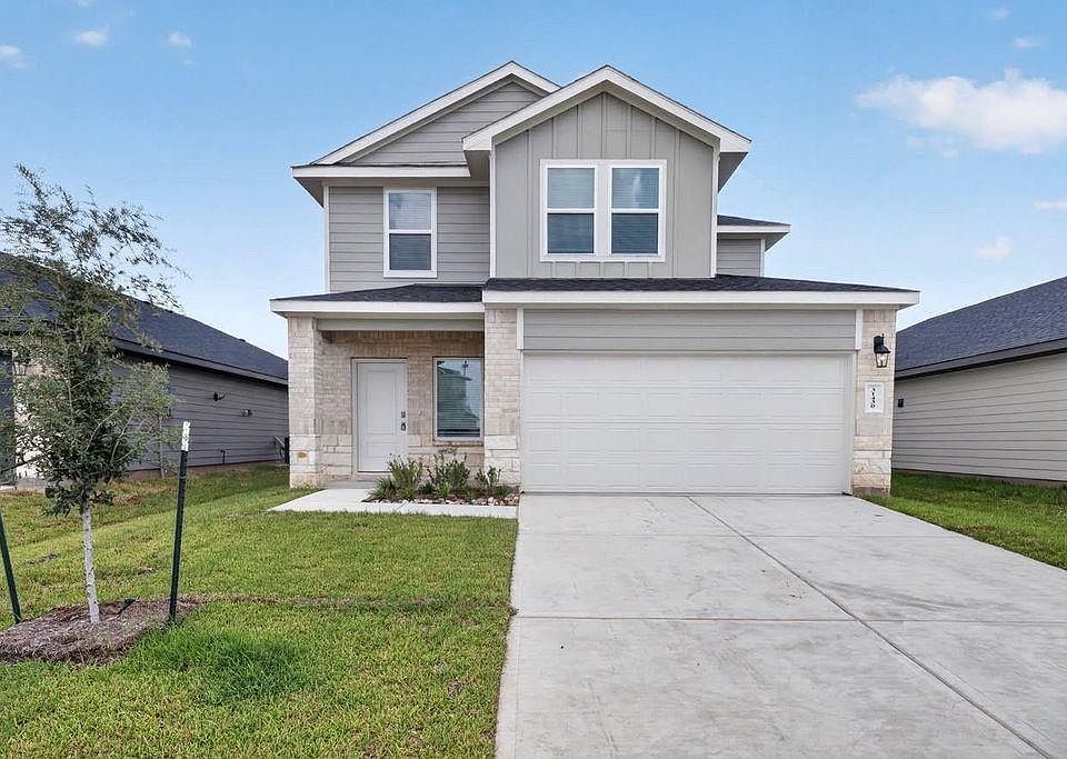 1st image of 31430 Harp Ridge Dr