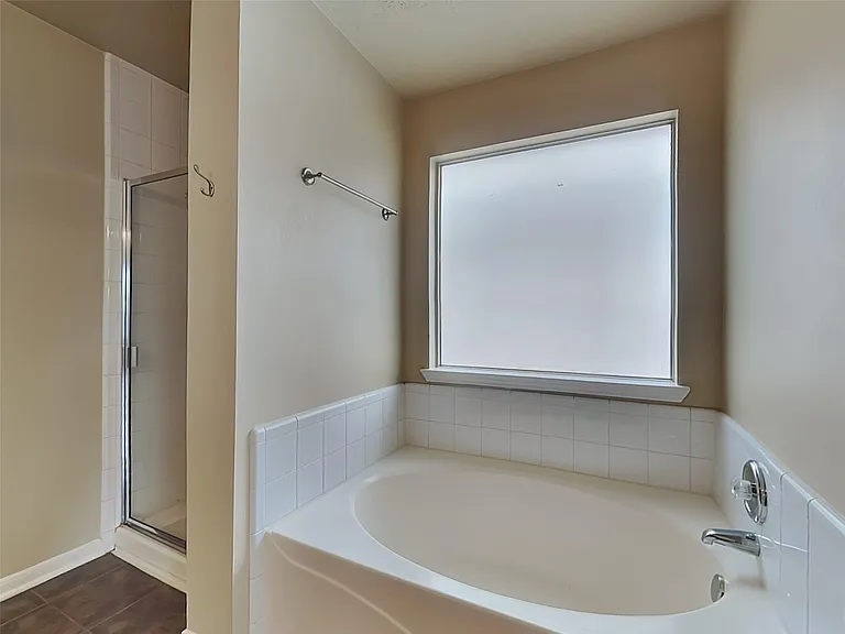 26887 Castlecliff Ln — Photo 14