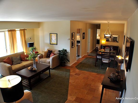 4th image of 7834 Parke West Dr APT 104