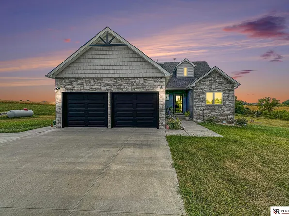 2491 County Road B, Crete, NE 68339