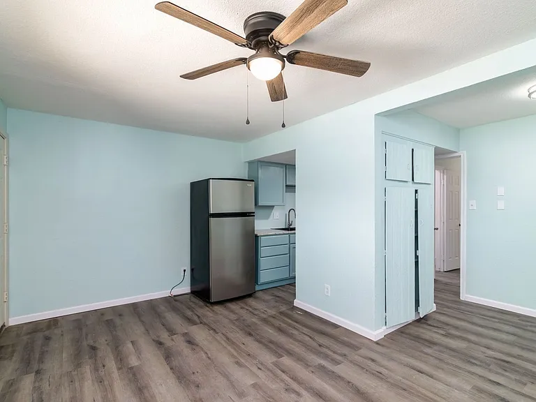 811 S Mesquite St #1-12 — Photo 12