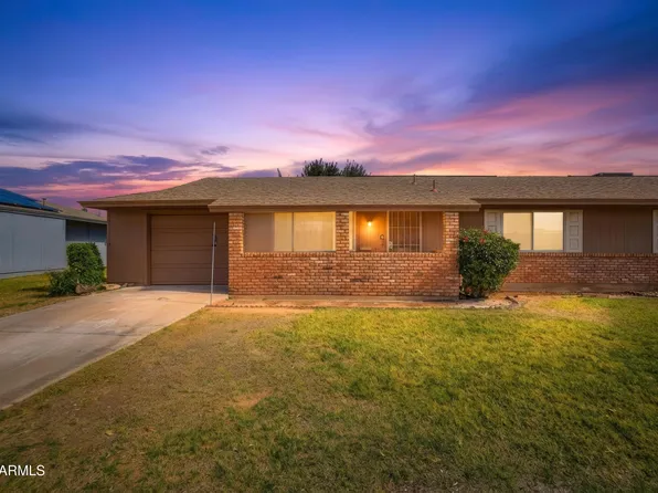 10528 W SARATOGA Circle, Sun City, AZ 85351