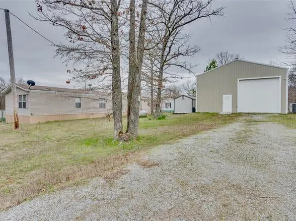 62350 E 220th Rd, Fairland, OK 74343