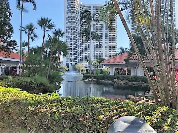 3530 Mystic Pointe Dr APT 2108, Aventura, FL 33180