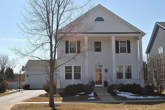 1st image of 299 E Huron St