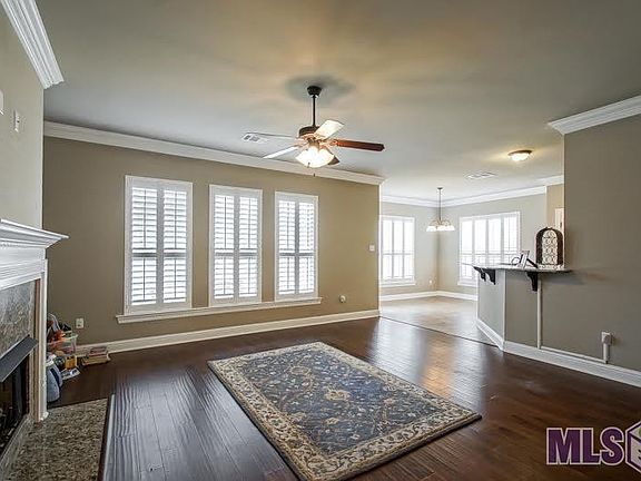 5th image of 16393 Timberstone Dr