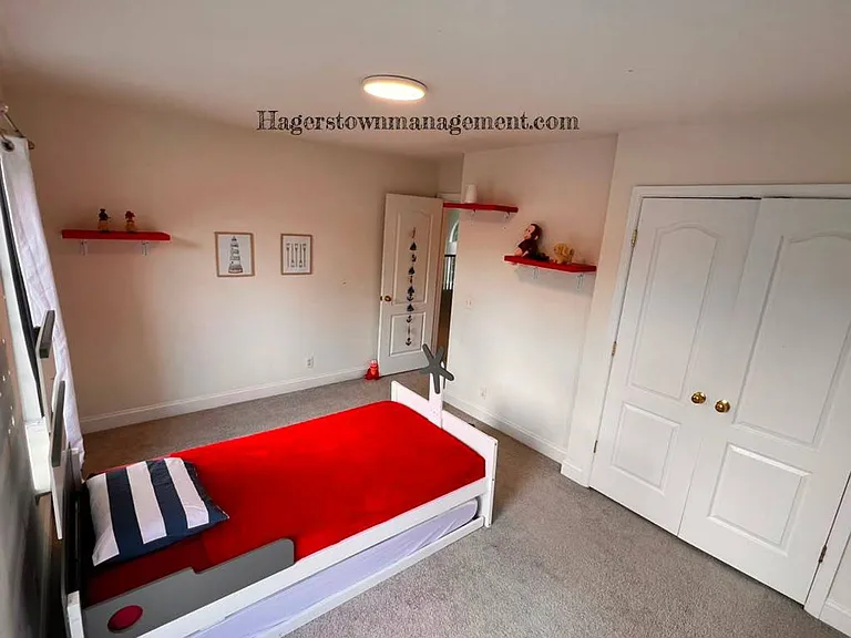 11507 Rolling Green Ct — Photo 29